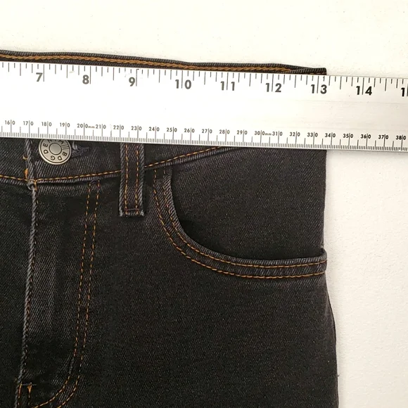 BDG Black Girlfriend Jean Women's Size 26 - Picture 5 of 10